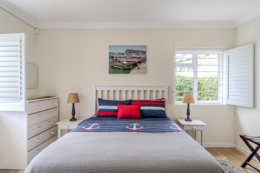 3 Bedroom Property for Sale in Fish Hoek Western Cape